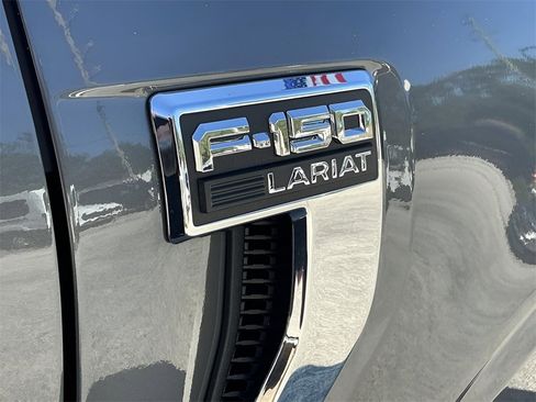 Certified 2025 Ford F150 Lariat w/ FX4 Off-Road Package image 20