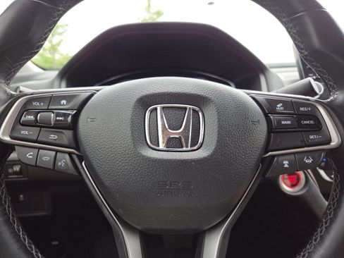 Used 2020 Honda Accord Touring image 33