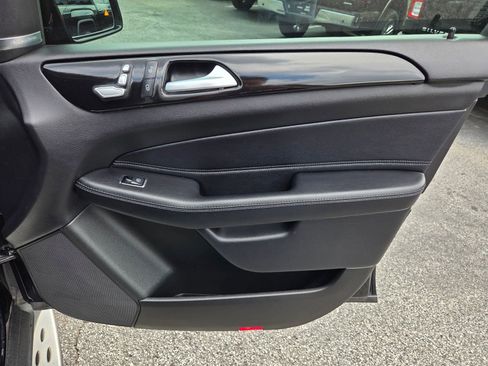 Used 2019 Mercedes-Benz GLE 43 AMG 4MATIC image 25