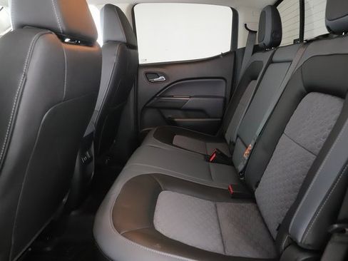 Used 2018 Chevrolet Colorado Z71 image 27