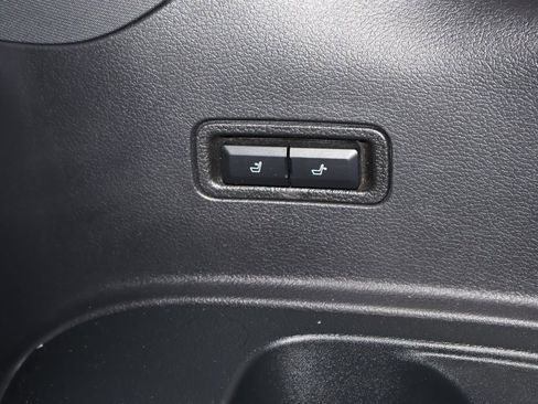 Certified 2024 Ford Expedition Limited image 45