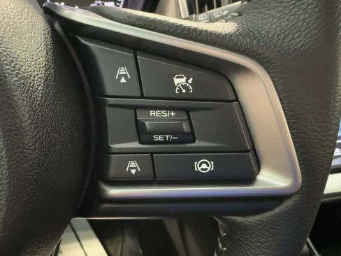Used 2025 Subaru Outback Premium AWD/4WD image 36