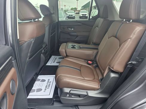 New 2026 Honda Pilot image 12