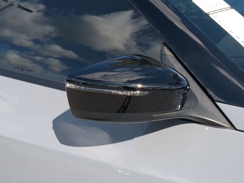 Used 2024 Nissan Z Sport w/ Floor Mat Package image 12