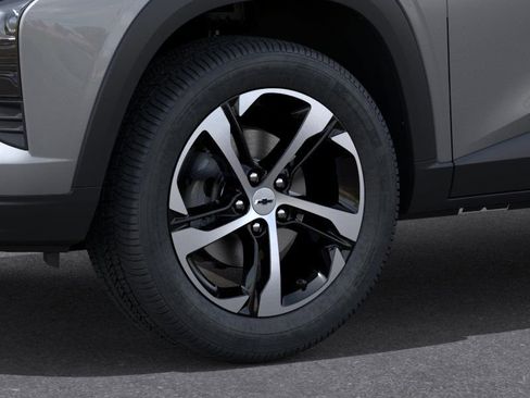 New 2026 Chevrolet Trax RS w/ Sunroof Package image 9
