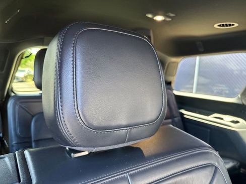 Used 2023 Lincoln Navigator Reserve AWD/4WD image 72