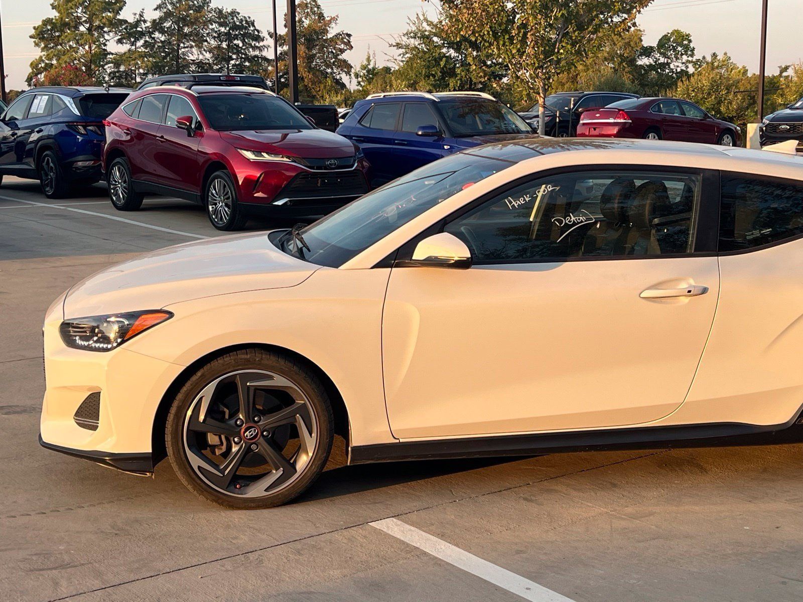 Used 2019 Hyundai Veloster Turbo FWD image 7