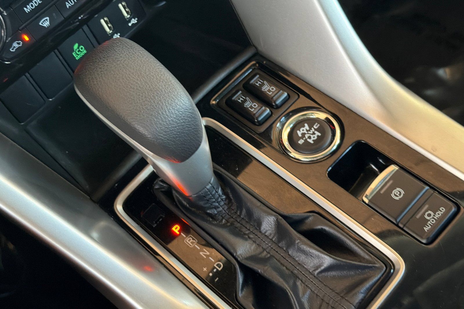 Used 2025 Mitsubishi Eclipse Cross SE AWD/4WD image 22