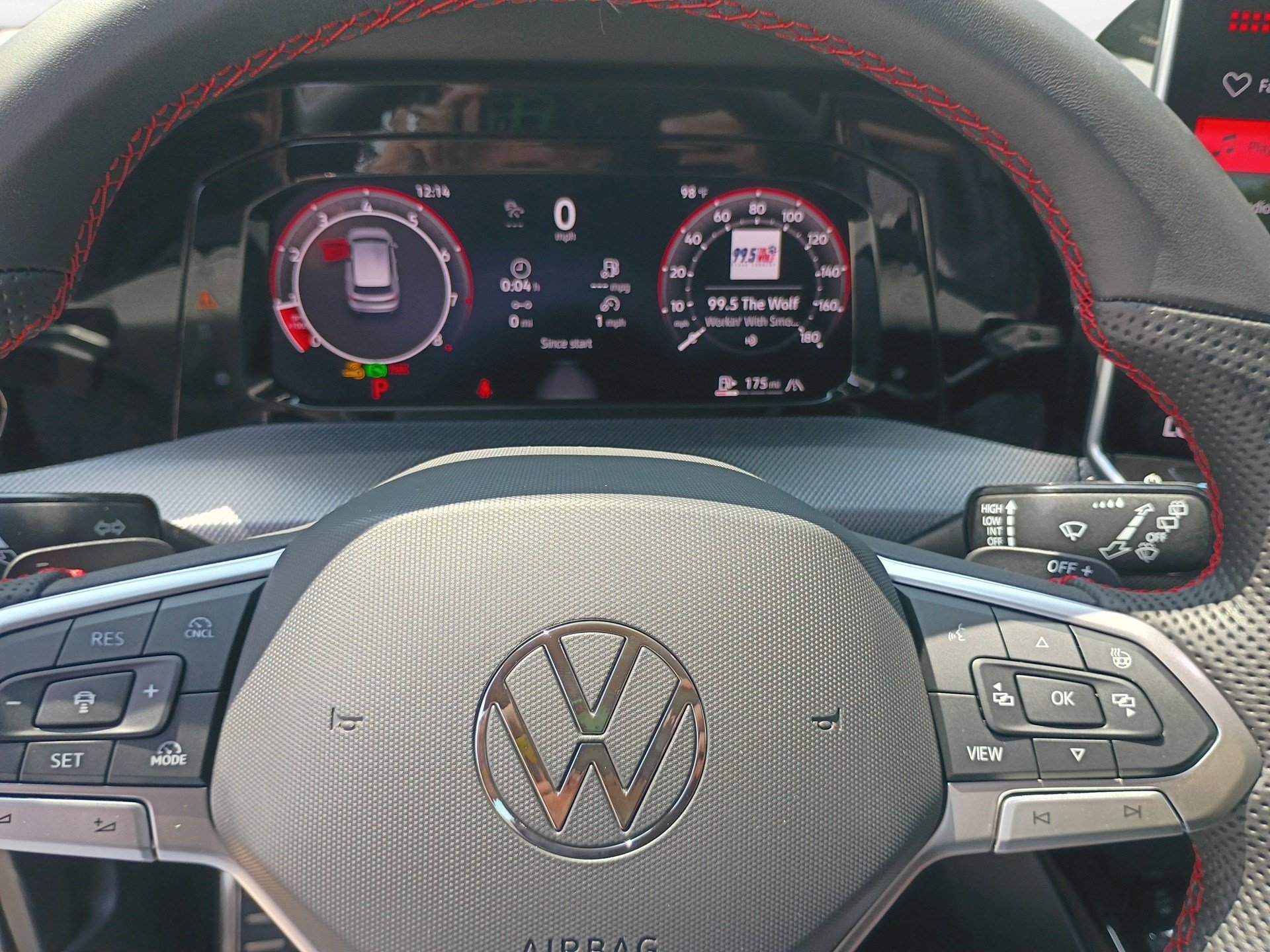 New 2026 Volkswagen GTI SE FWD image 11