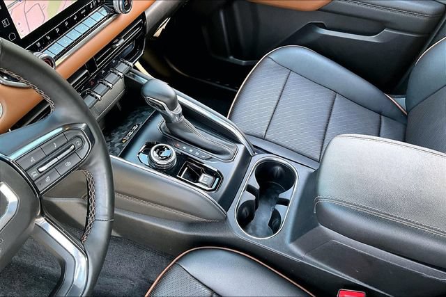 Used 2023 GMC Canyon AT4 w/ AT4 Premium Package AWD/4WD image 18