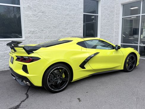 Used 2021 Chevrolet Corvette Stingray Premium Cpe w/ Z51 Performance Package RWD image 39