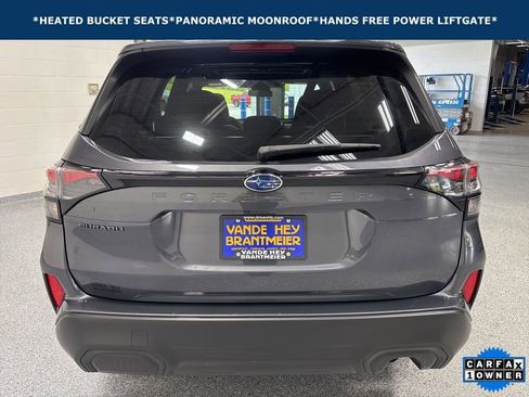 Used 2025 Subaru Forester Premium AWD/4WD image 6