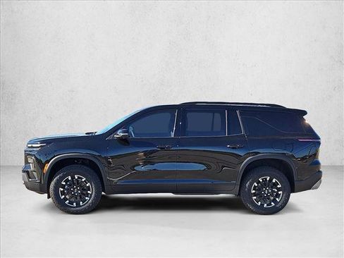 New 2026 Chevrolet Traverse Z71 w/ Driver Confidence Package AWD/4WD image 5