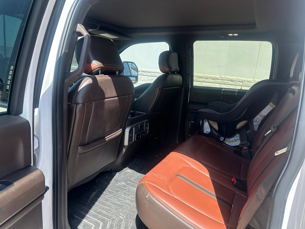 Used 2018 Ford F250 King Ranch w/ King Ranch Ultimate Package AWD/4WD image 8