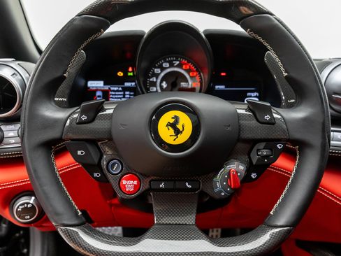 Used 2020 Ferrari GTC4Lusso T RWD image 40