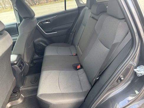 Certified 2024 Toyota RAV4 XLE w/ Convenience Package image 21
