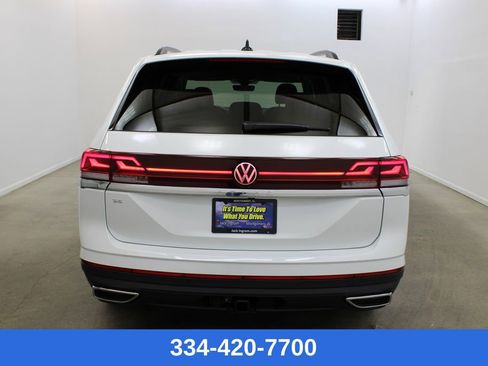 New 2026 Volkswagen Atlas SE image 3