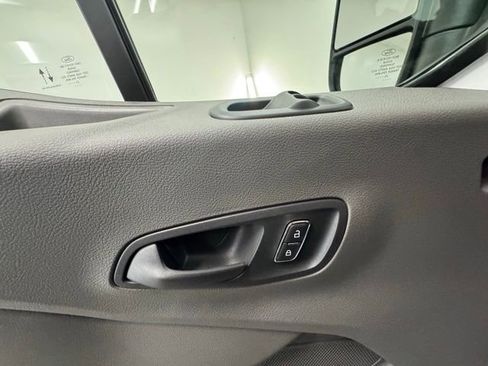 New 2026 Ford Transit 350 XL image 14