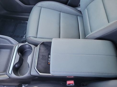 New 2026 GMC Terrain AT4 w/ Convenience Package III image 31