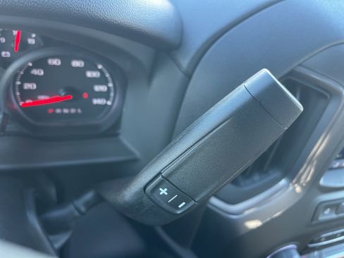 Used 2025 Chevrolet Silverado 1500 W/T w/ WT Value Package image 13