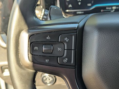 Used 2023 Chevrolet Silverado 1500 High Country w/ Technology Package image 29