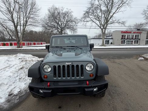 Used 2013 Jeep Wrangler Unlimited Rubicon image 8
