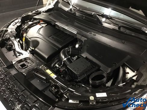 Used 2021 Land Rover Discovery Sport S image 45