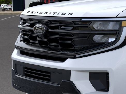 New 2025 Ford Expedition Platinum w/ Stealth Appearance Package image 45