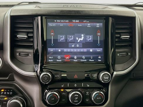 Used 2019 RAM 1500 Big Horn AWD/4WD image 16