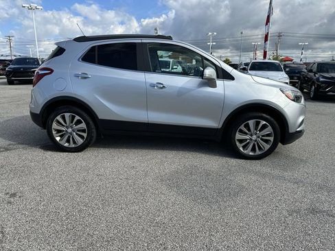 Used 2019 Buick Encore Preferred w/ Safety Package AWD/4WD image 34