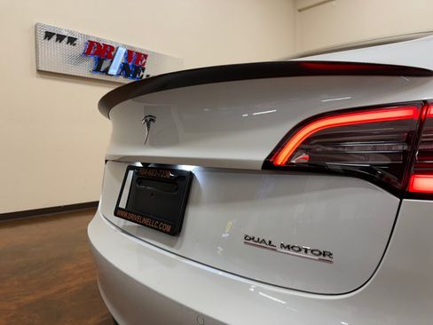 Used 2020 Tesla Model 3 Performance AWD/4WD image 47
