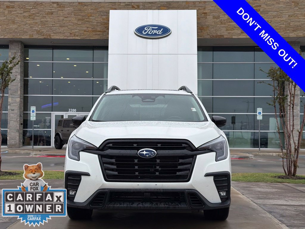 Used 2024 Subaru Ascent Onyx Edition AWD/4WD image 2