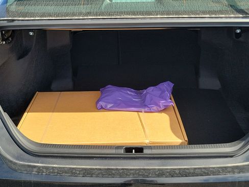 Used 2025 Toyota Camry LE image 12