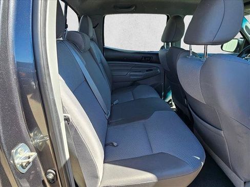 Used 2012 Toyota Tacoma 4x4 Double Cab w/ TRD Off-Road Pkg image 15