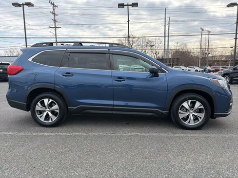 Used 2022 Subaru Ascent Premium w/ Convenience Package image 10