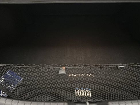 Certified 2025 Hyundai Elantra SEL FWD image 19