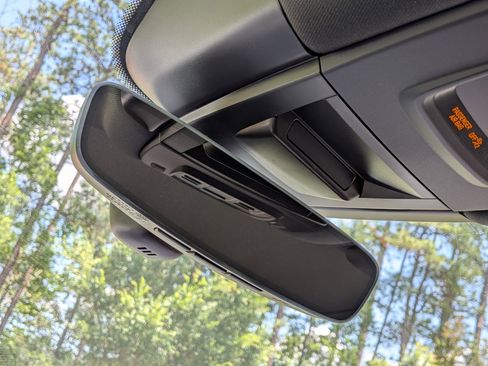 Certified 2026 Porsche Cayenne E-Hybrid Coupe AWD/4WD image 19