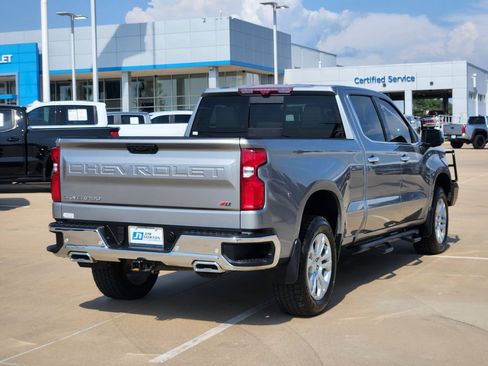 Used 2024 Chevrolet Silverado 1500 LTZ w/ Technology Package AWD/4WD image 5