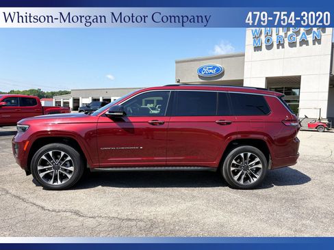 Used 2022 Jeep Grand Cherokee L Overland w/ Luxury Tech Group IV AWD/4WD image 8
