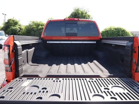 Certified 2025 Nissan Frontier PRO-4X w/ Pro Premium Package AWD/4WD image 7