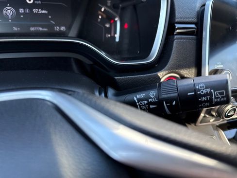 Used 2021 Honda CR-V EX image 28