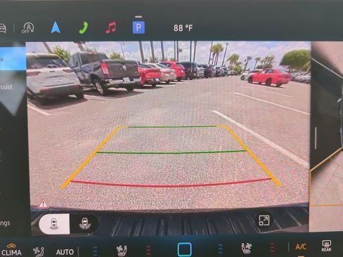 New 2026 Volkswagen Tiguan SEL R-Line AWD/4WD image 33