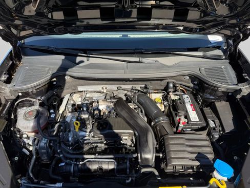 Used 2023 Volkswagen Taos S image 37