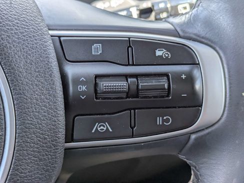 Used 2024 Kia Sportage EX FWD image 17