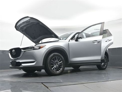 Used 2020 MAZDA CX-5 Touring image 46