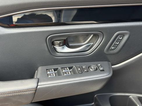 Used 2024 Honda Pilot TrailSport image 26