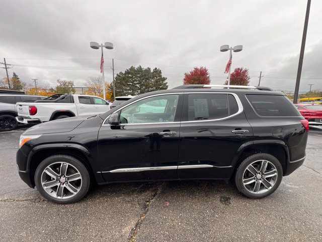 Used 2019 GMC Acadia Denali w/ Technology Package AWD/4WD image 8