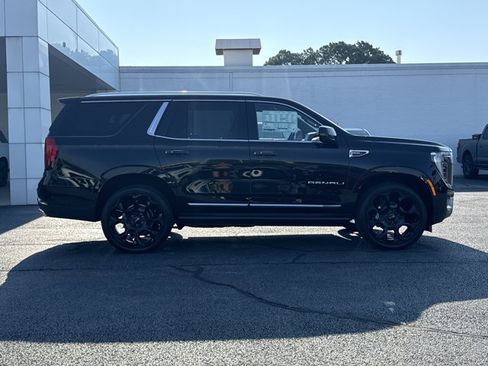 New 2026 GMC Yukon Denali w/ Denali Reserve Package AWD/4WD image 2