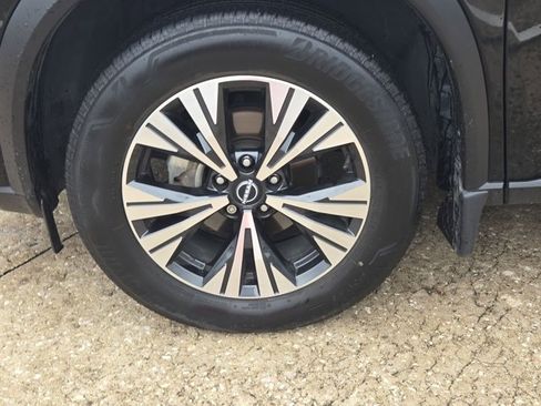Used 2023 Nissan Rogue SV FWD image 20