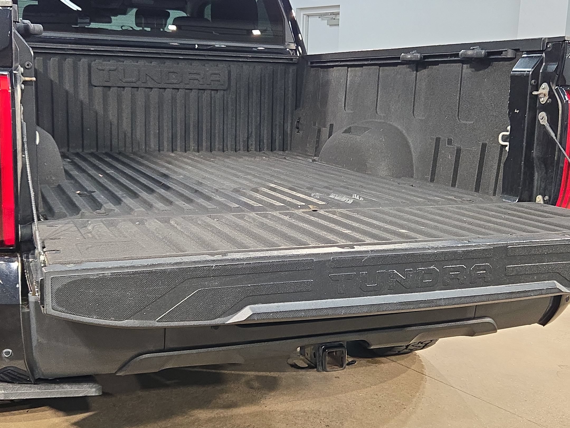 Used 2023 Toyota Tundra SR5 AWD/4WD image 16
